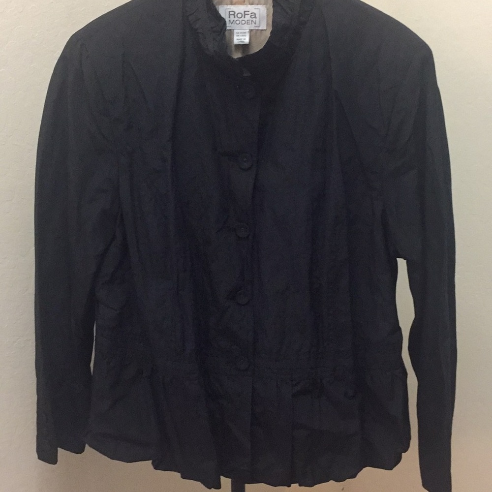 NWOT Rofa Moden Black Nylon Petal Jacket